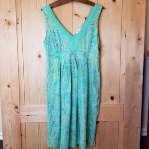 Go Fish Cotton Crochet V-Neck Side Zip Scrolled Print Semi Smocked Back Dress